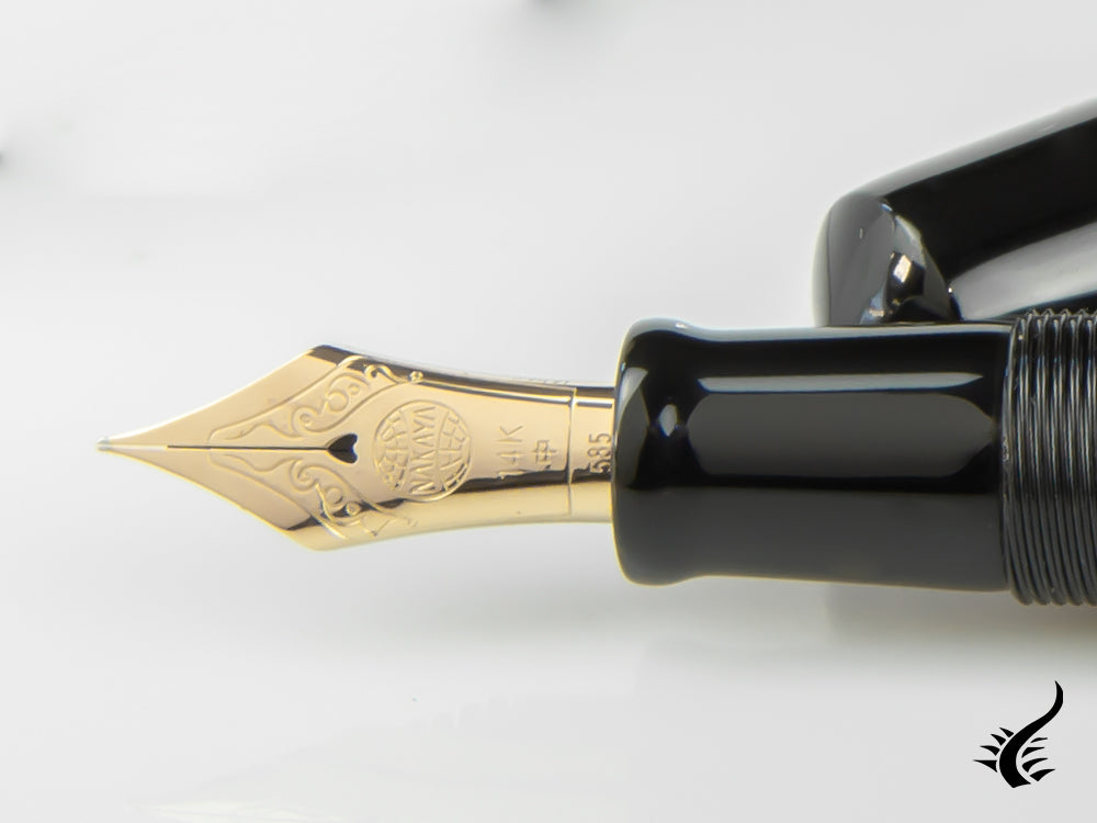Nakaya Cigar Kuro-Roiro Piccolo Fountain Pen, Black, Urushi lacquer