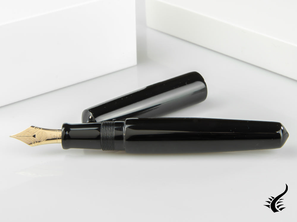 Nakaya Cigar Kuro-Roiro Piccolo Fountain Pen, Black, Urushi lacquer