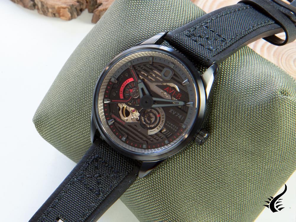 Montre automatique AVI-8 Hawker Harrier II Stealth Black, 44 mm, AV-4074-03