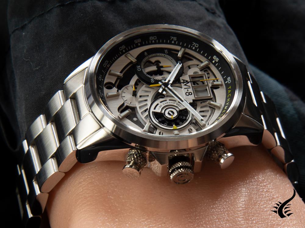 Montre à quartz chronographe AVI-8 Hawker Harrier Matador en acier argenté et ivoire