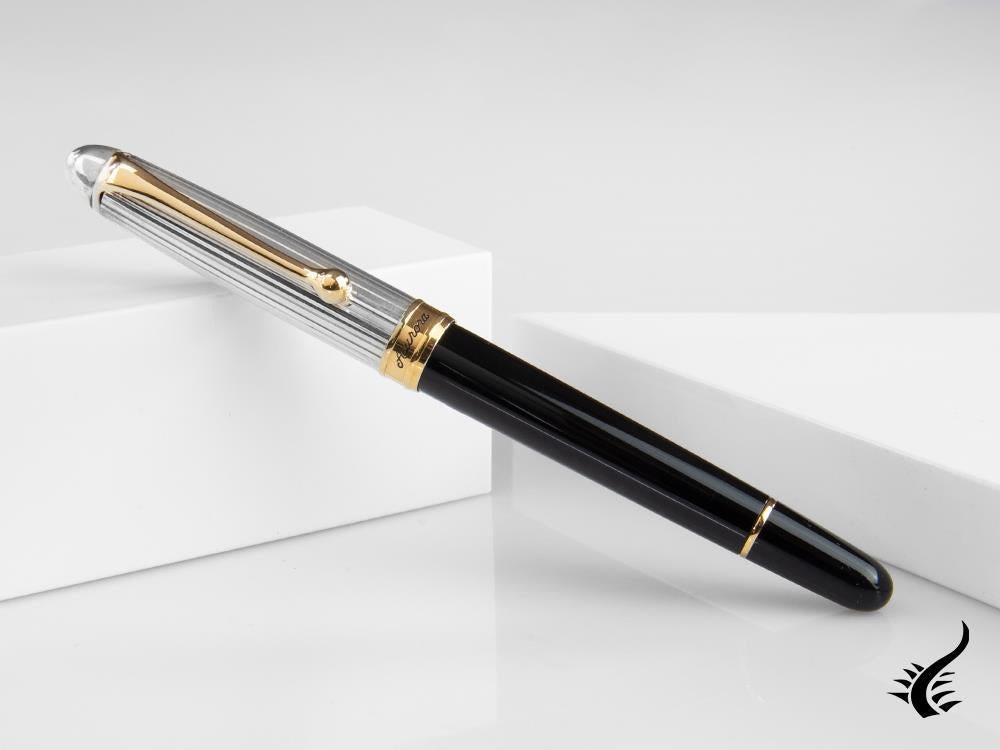 Aurora 88 Small Fountain Pen, Resin, Gold plated, 814