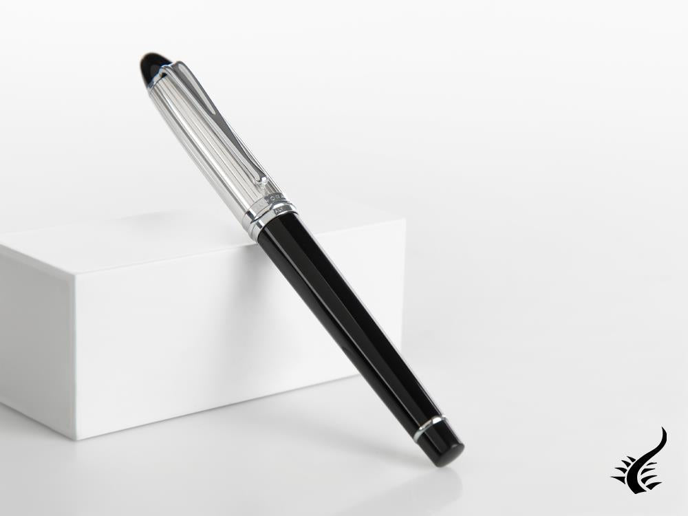 Aurora Ipsilon Fountain Pen - 925 Silver & Resin -B14CN