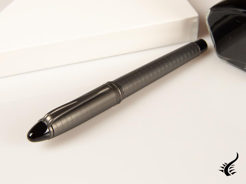 Aurora Ipsilon Full Metal Black Fountain Pen, Ruthenium, B16-RQ