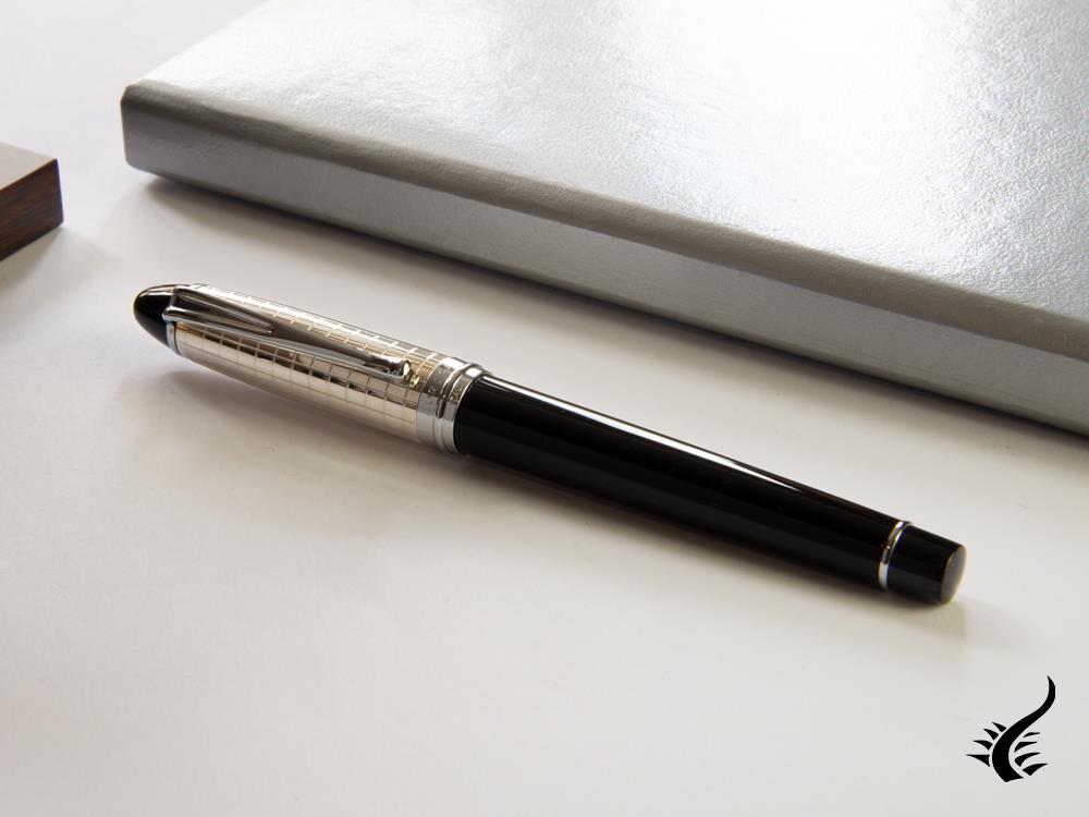 Aurora Ipsilon Quadra Fountain Pen, Resin, Black, Silver, B14CQN