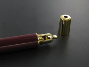 Stylo plume Aurora édition limitée, résine, or 18 carats, 938