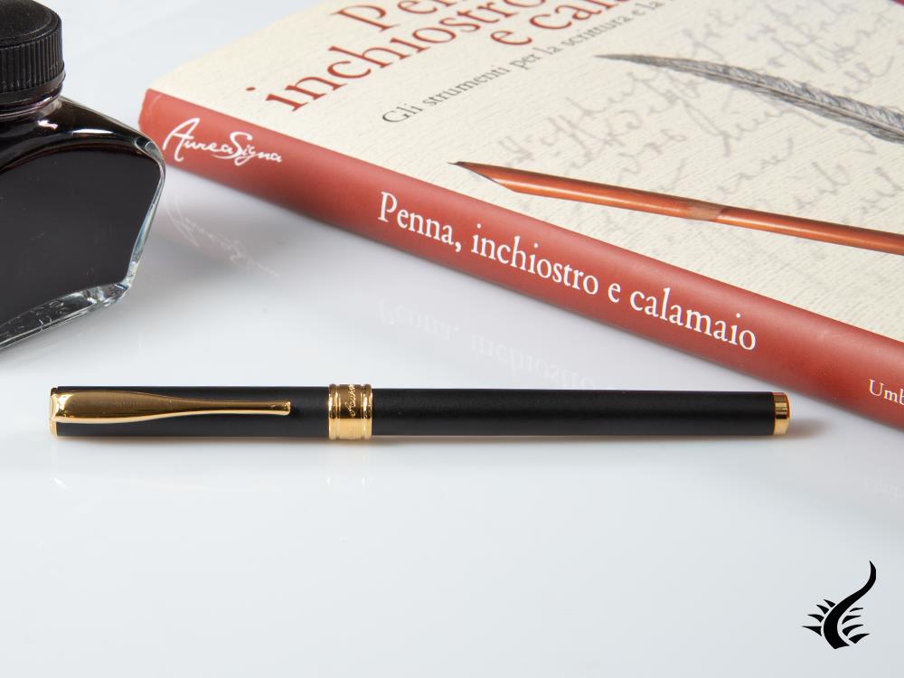 Stylo plume Aurora Magellano, résine, plaqué or, noir A12