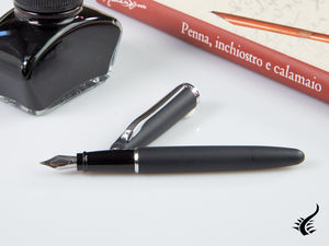 Stylo plume style Aurora, résine noire, garniture chromée, E20N