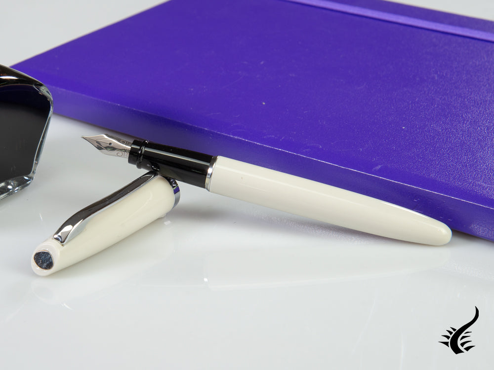 Aurora Style Fountain Pen, Resin, E12CW