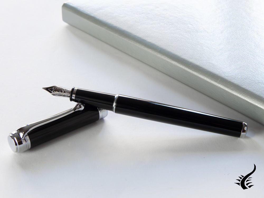 Aurora Talentum Finesse Fountain Pen -Black Resin & Chrome Trims- D13N