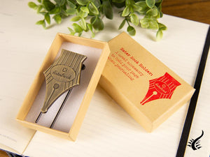 Bookmark Estebrook