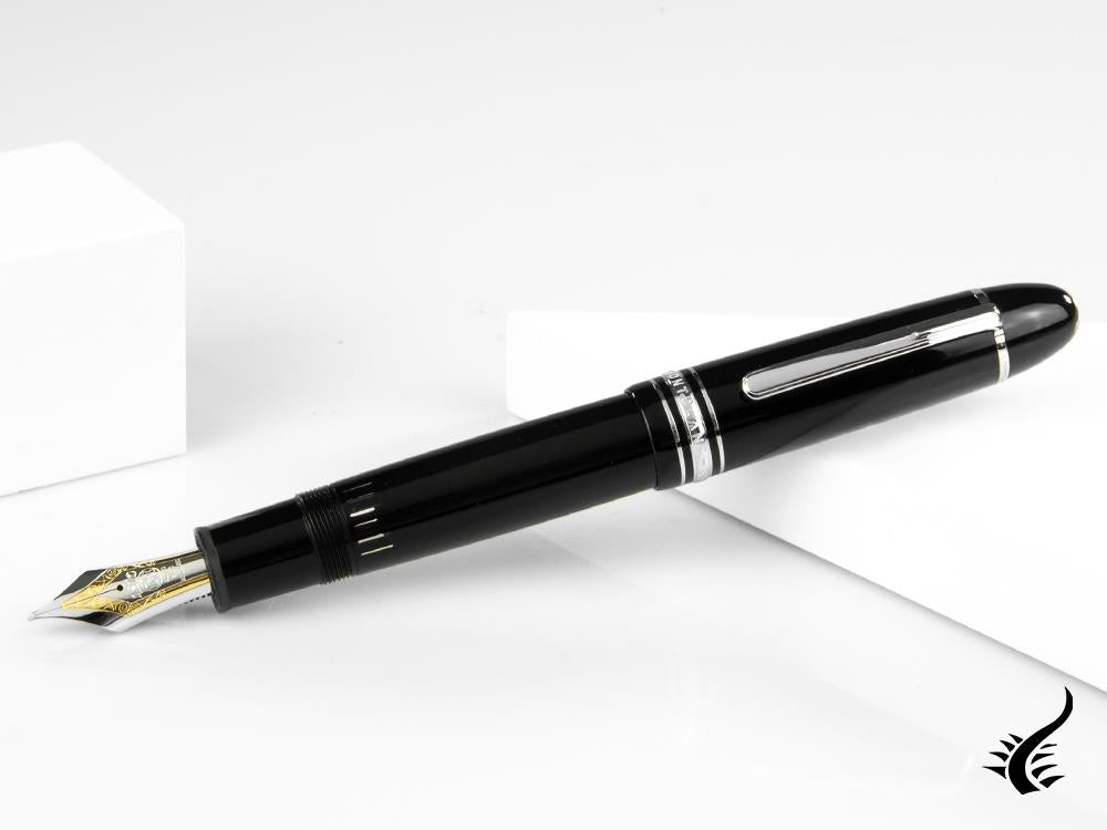 Stylo plume Montblanc Meisterstück 149 Platinum, résine précieuse