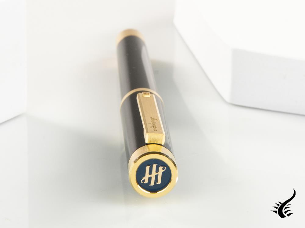 Montegrappa Zero Fountain Pen, Black Resin, Yellow gold trims, ISZEI-IY