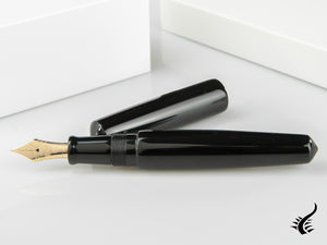 Nakaya Cigar Piccolo Fountain Pen, Black, Ebonite and Urushi lacquer