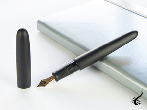 Nakaya Cigar Portable Fountain Pen, Black Hairline, Ebonite