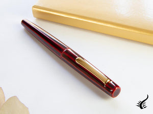 Nakaya Writer Decapod Fountain Pen, Aka Tamenuri, Ebonite/Urushi lacquer