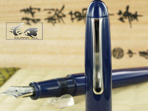 Nakaya Writer Fountain Pen, Kikyo, Ebonite and Urushi lacquer