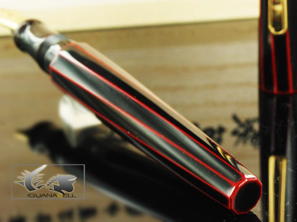 Nakaya Writer Fountain Pen, Kuro Tamenuri, Ebonite and Urushi lacquer