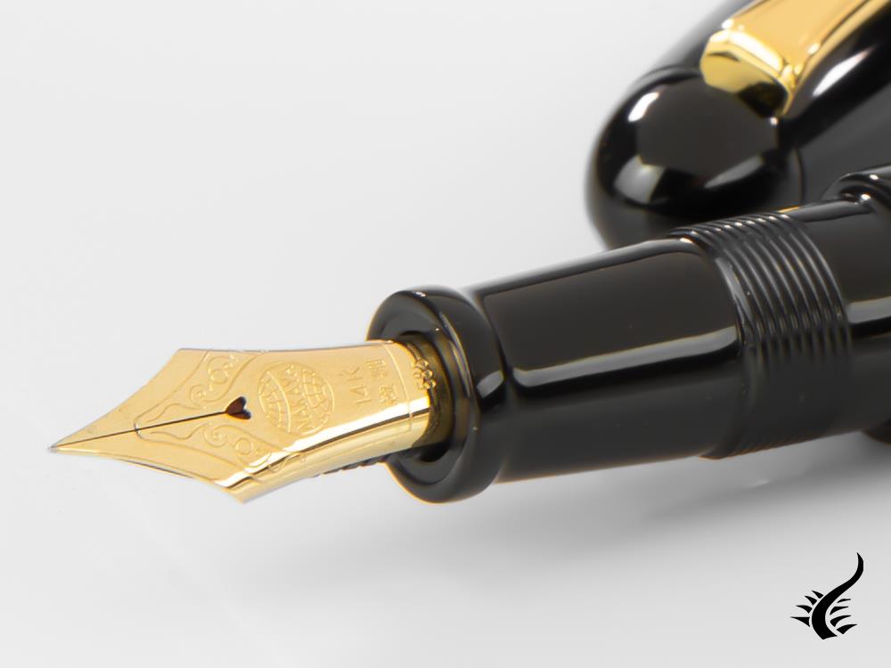 Nakaya Writer Portable Fountain Pen, Black, Ebonite and Urushi lacquer