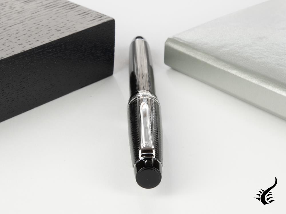 Pilot Justus 95 Fountain Pen, Resin, Rhodium trim, Black, FJ-3MRR-NB-NT