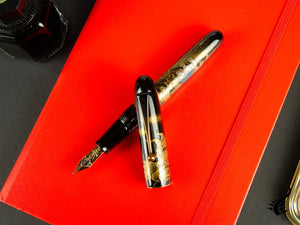 Stylo plume Namiki Yukari Royale Lionne et ses petits, laque Urushi