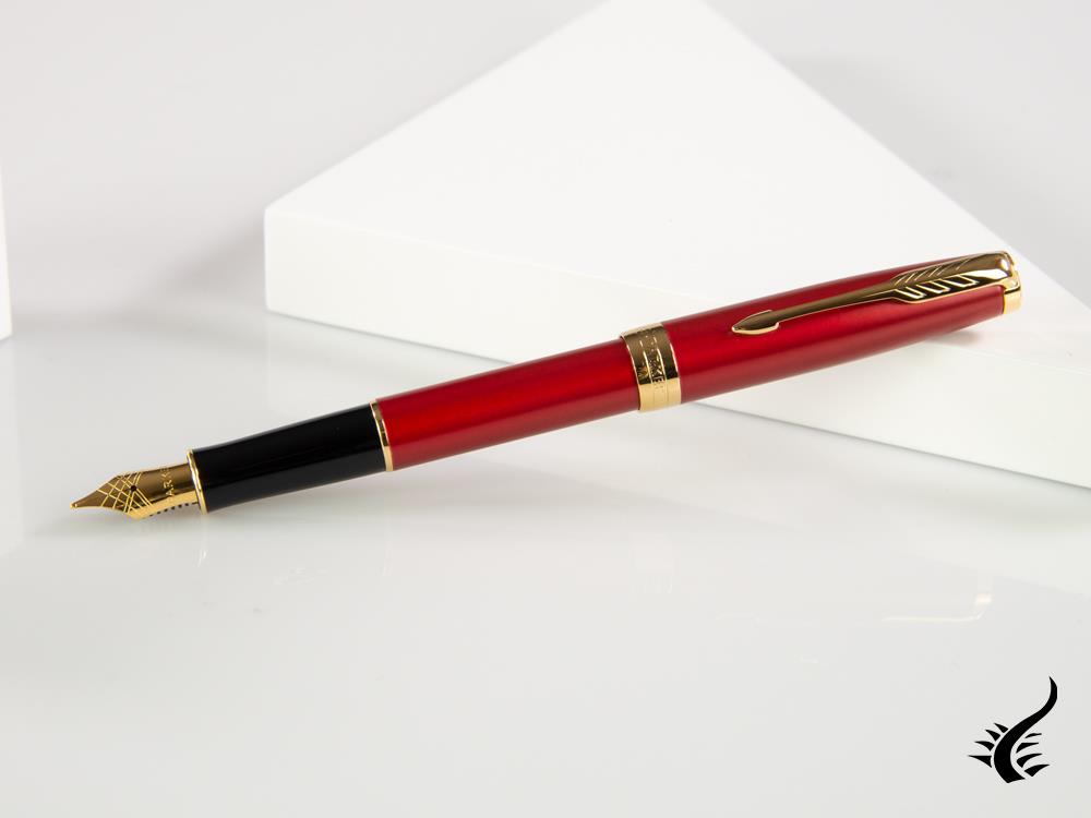 Parker Sonnet Fountain Pen, Lacquer, Gold Trim, Red, 1931474