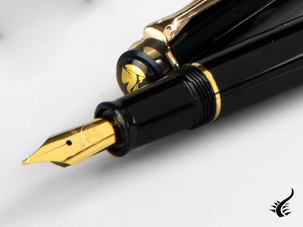 Pelikan Classic P200 Fountain Pen, Black, Gold trim, 930479