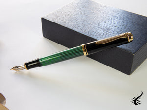 Pelikan Fountain Pen Souverän M400 - Black & Green, 994863