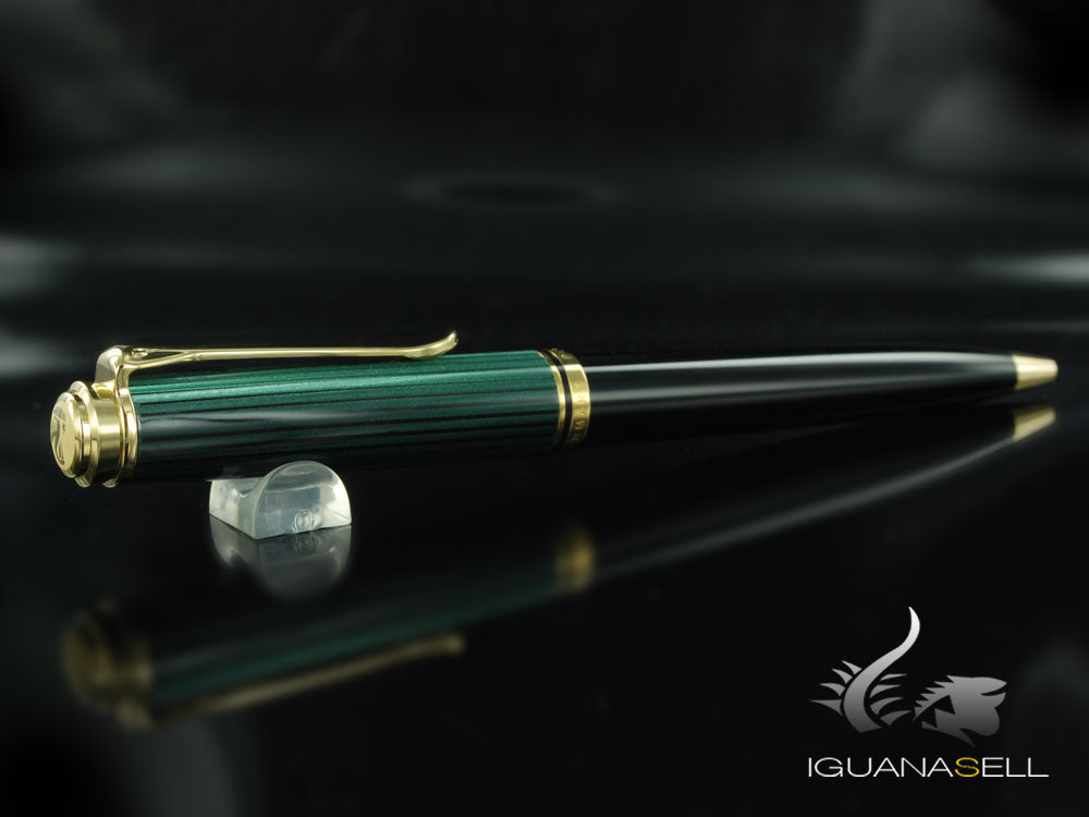 Stylo à bille Pelikan K800, noir et vert, garniture dorée, 987834