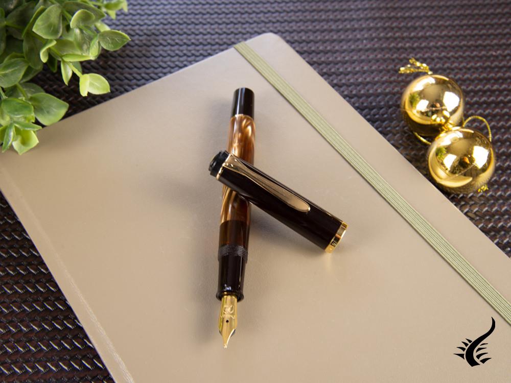 Pelikan M200 Brown Marbled Fountain Pen, Gold trim, 808897