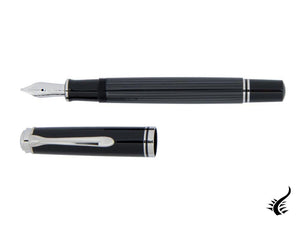 Pelikan Souverän M605 Stresemann Fountain Pen, Palladium trim, 813624