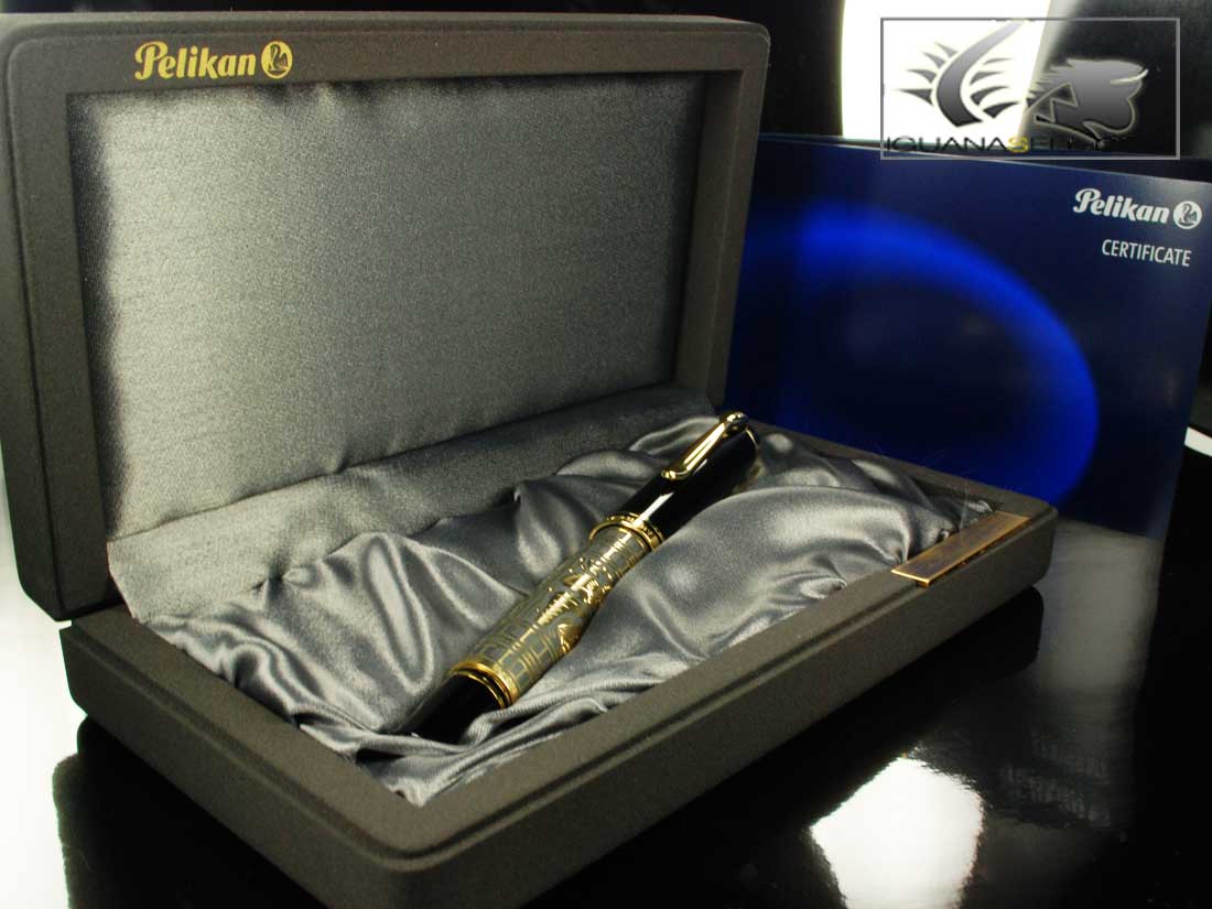 Pelikan Toledo M900 Fountain Pen, Gold, Resin, 921387