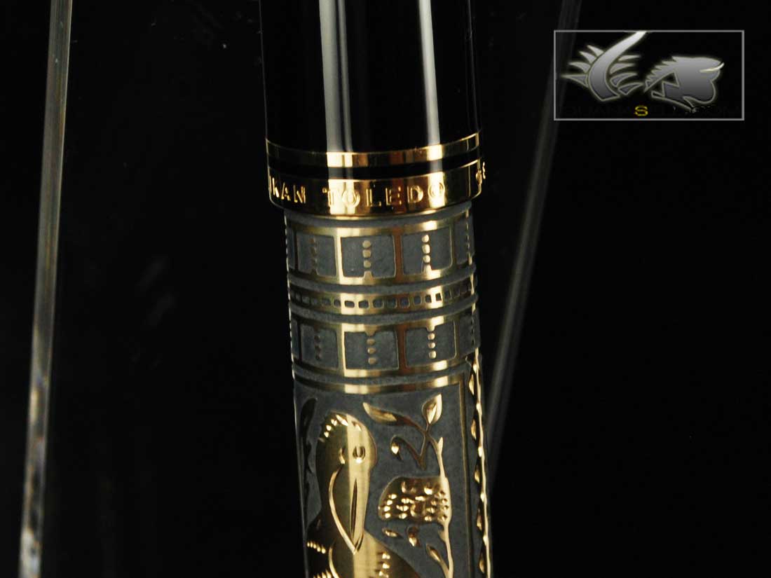 Pelikan Toledo M900 Fountain Pen, Gold, Resin, 921387