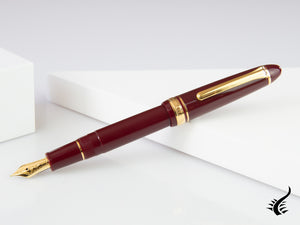 Sailor 1911 Standard Series Fountain Pen, Burgundy, Resin, Gold Trim