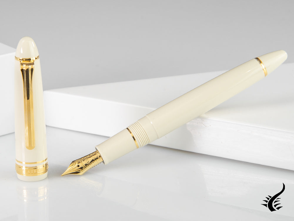 Sailor 1911 Standard Series Fountain Pen, Ivory, Gold Trim, 11-1219-417