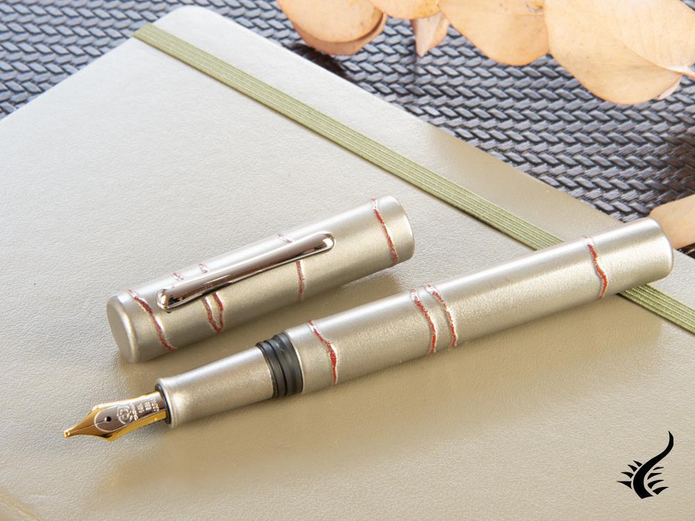 Taccia Kaga-Wajima White Birch Fountain Pen, Limited Edition