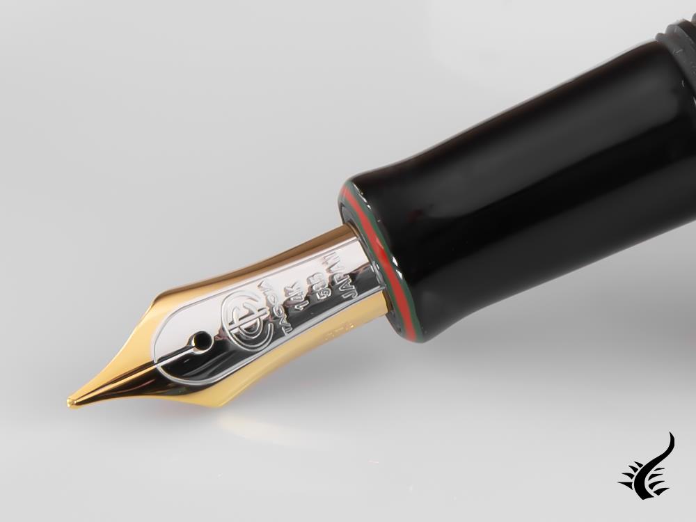 Taccia Kaku-Tate LE Kabuki Curtain Fountain Pen, Ebonite and Urushi