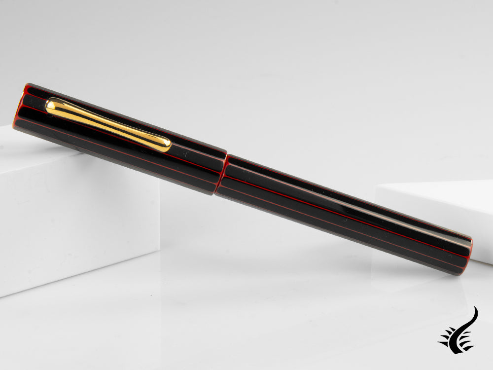 Taccia Kaku-Tate LE Thin Stripe Midnight Red Fountain Pen, Urushi