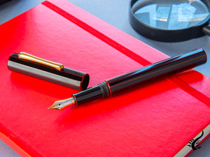 Taccia Kaku-Tate LE Thin Stripe Midnight Red Fountain Pen, Urushi