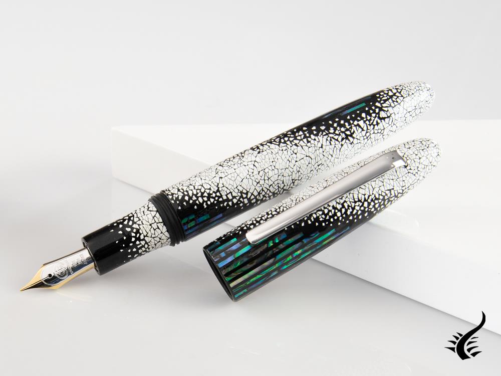 Stylo plume Taccia Miyabi Maki-e Winter's Breath, édition limitée