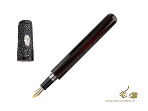 Taccia Tanto LE Fountain Pen, Ebonite & Urushi lacquer, Moonlight Black