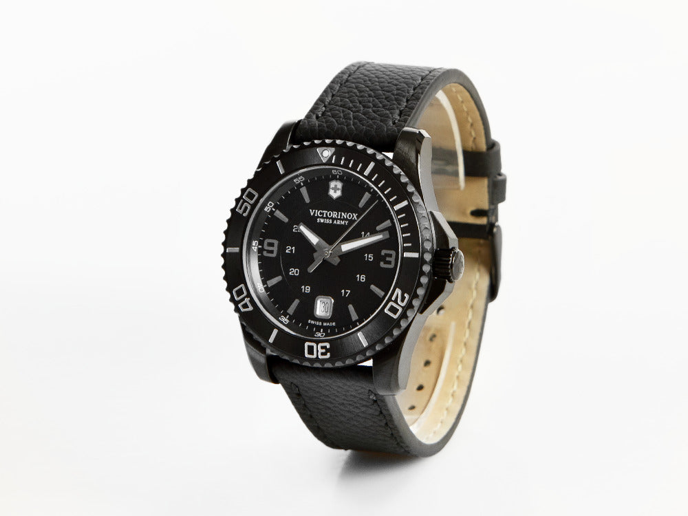 Montre à quartz Victorinox Maverick Black Edition, acier, noir, 43 mm, V241787