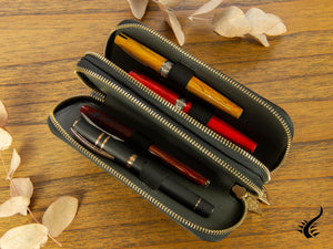 Visconti 4 Pen Case, Leather, Rigid, Zip, Black, KL08-01