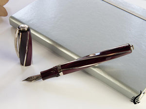 Visconti Divina Elegance Bordeaux Fountain Pen, Resin, KP18-08-FP