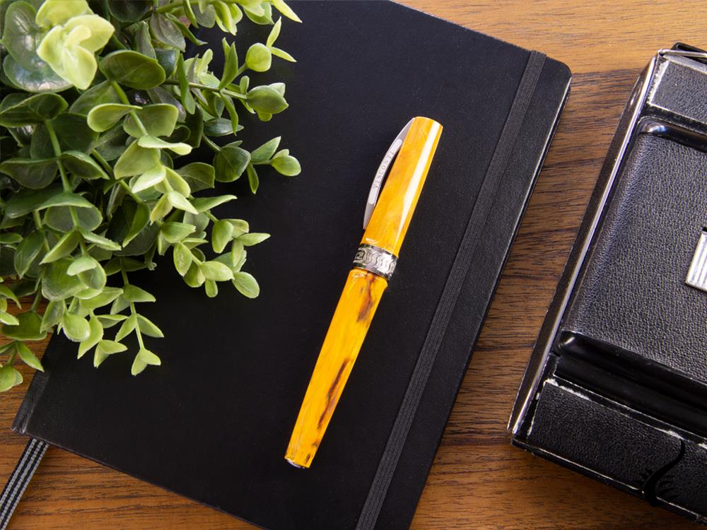 Stylo roller Visconti Mirage Amber, résine injectée, KP09-02-RB