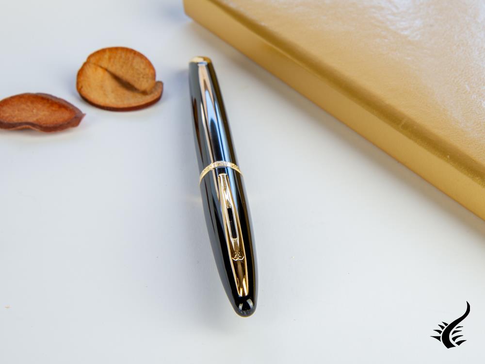 Waterman Carène Fountain Pen, Lacquer, Gold trim, S0700320